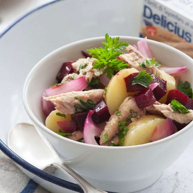 Mackerel Potatoes and Beets Salad 1100x683 (01) | Delicius