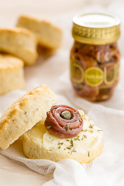 Salted Scones with thyme and Double Anchovies