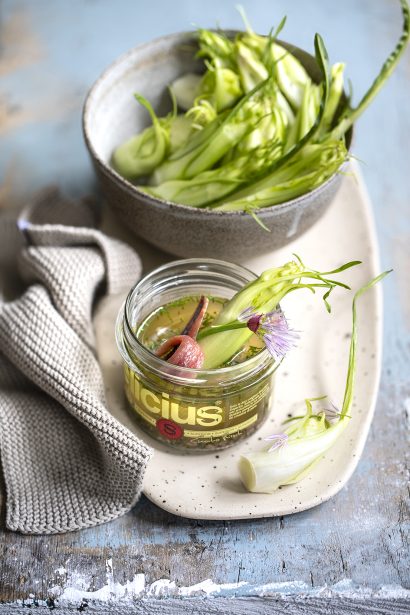 Chicory Hearts in oil dip